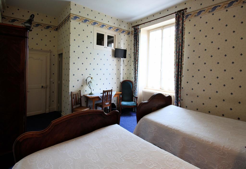 Hotel Du Berry Aigurande Rom bilde