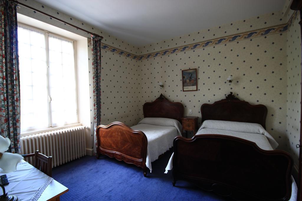 Hotel Du Berry Aigurande Rom bilde