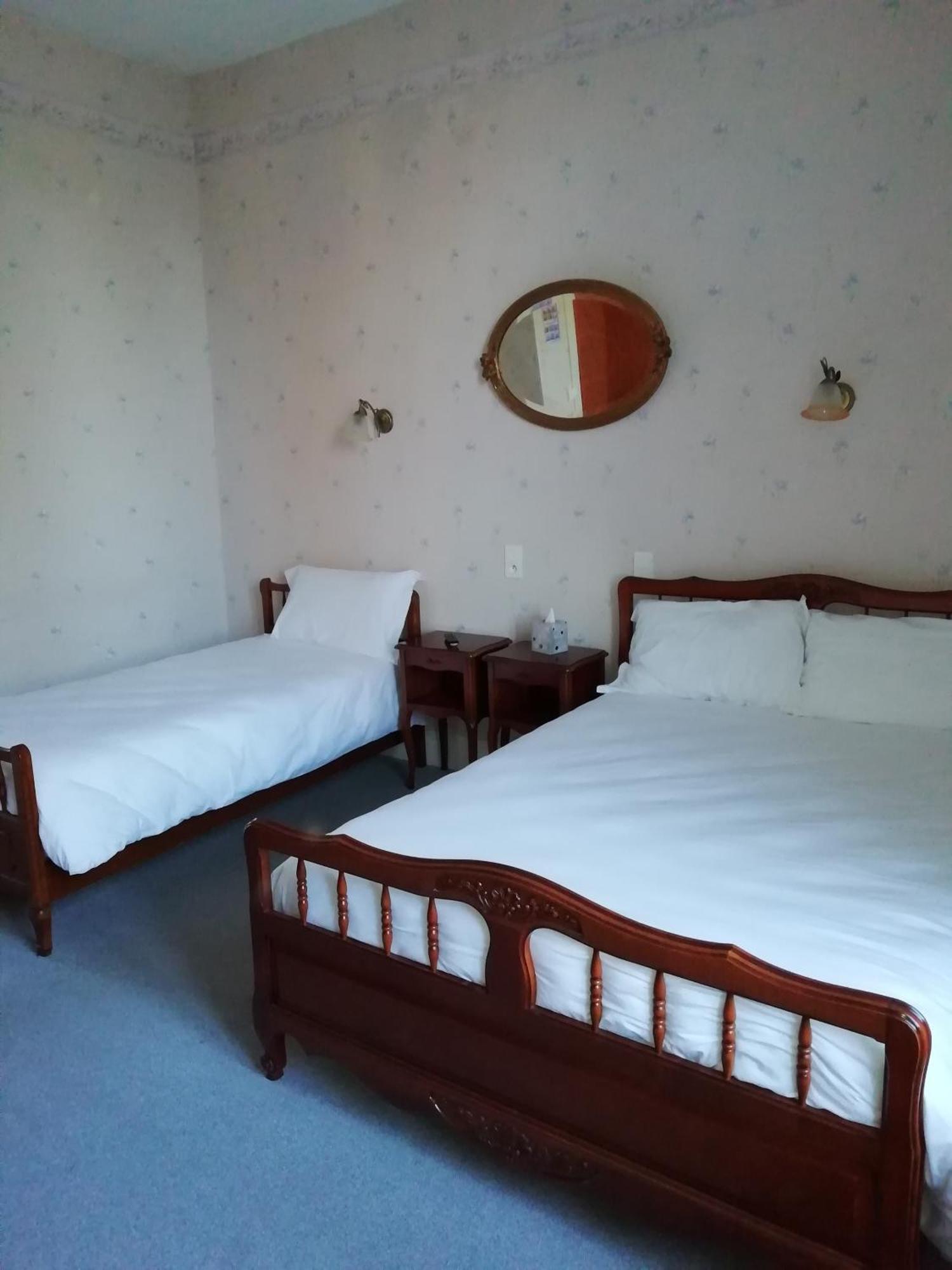 Hotel Du Berry Aigurande Eksteriør bilde